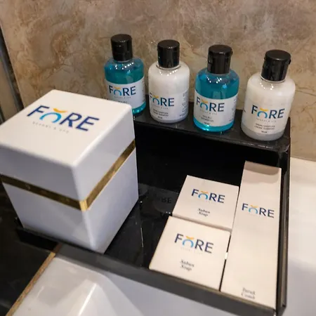 Hotel Fore & 4*